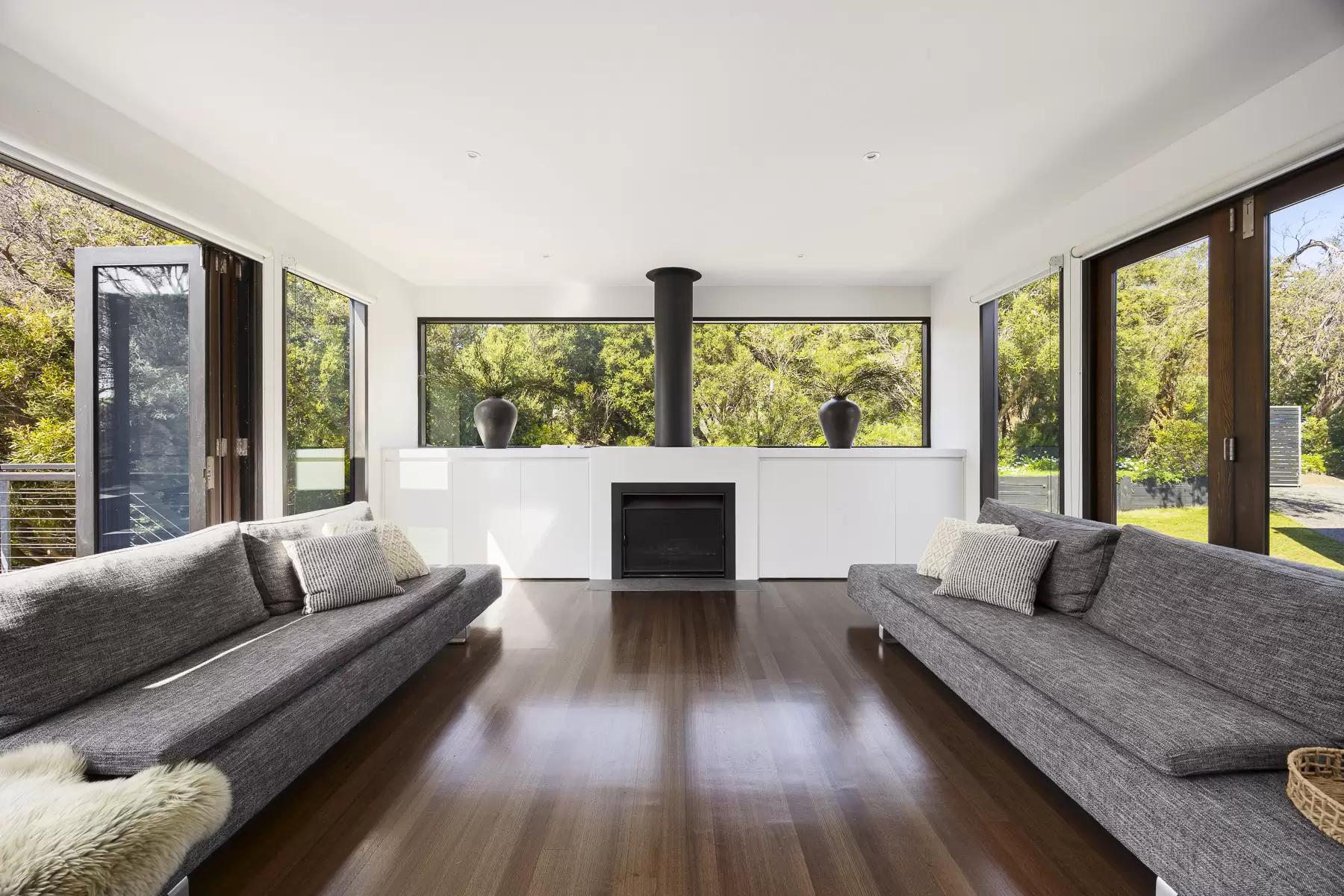 2 Olive Street, Blairgowrie For Sale by Melbourne Sotheby's International Realty - image 9