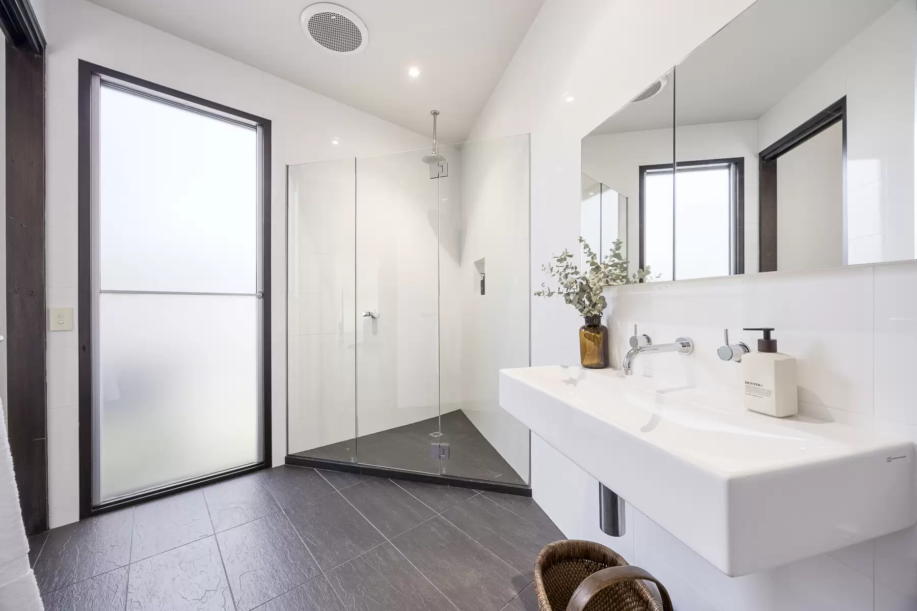 2 Olive Street, Blairgowrie For Sale by Melbourne Sotheby's International Realty - image 13