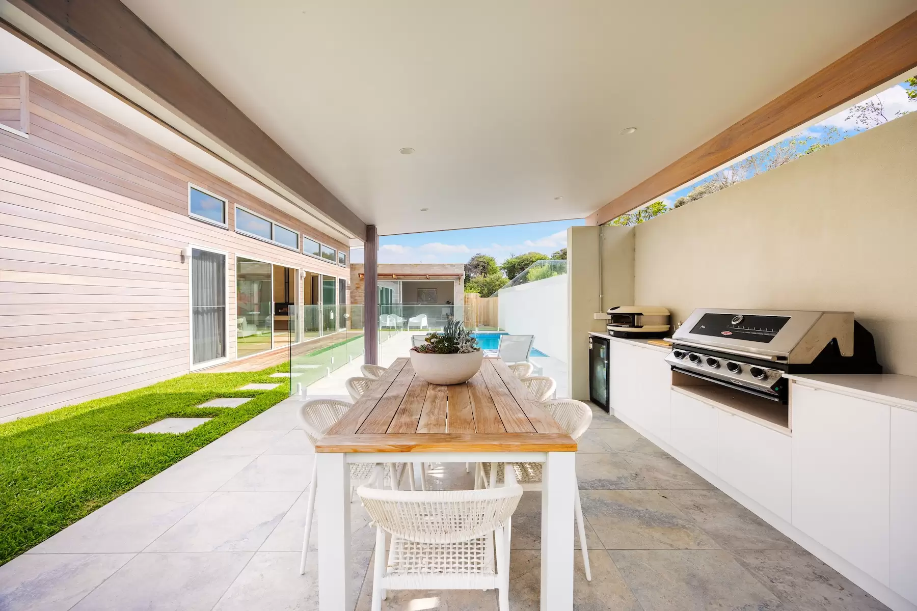 24 Ridley Street, Blairgowrie For Sale by Melbourne Sotheby's International Realty - image 4