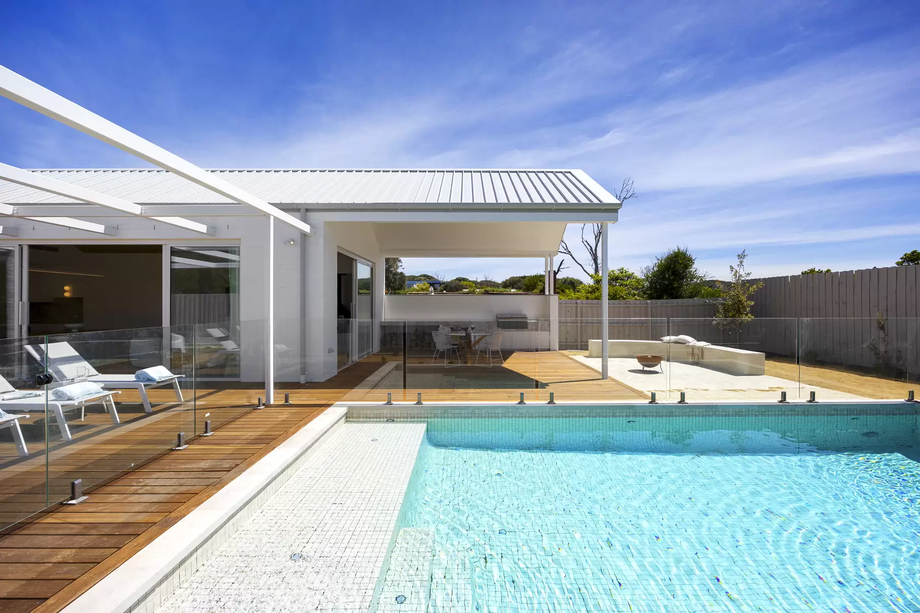 22 Dana Avenue, Blairgowrie For Sale by Melbourne Sotheby's International Realty - image 1