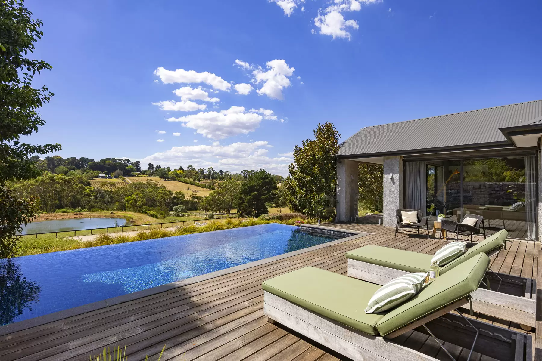 101 Stanleys Road, Red Hill South For Sale by Melbourne Sotheby's International Realty - image 7
