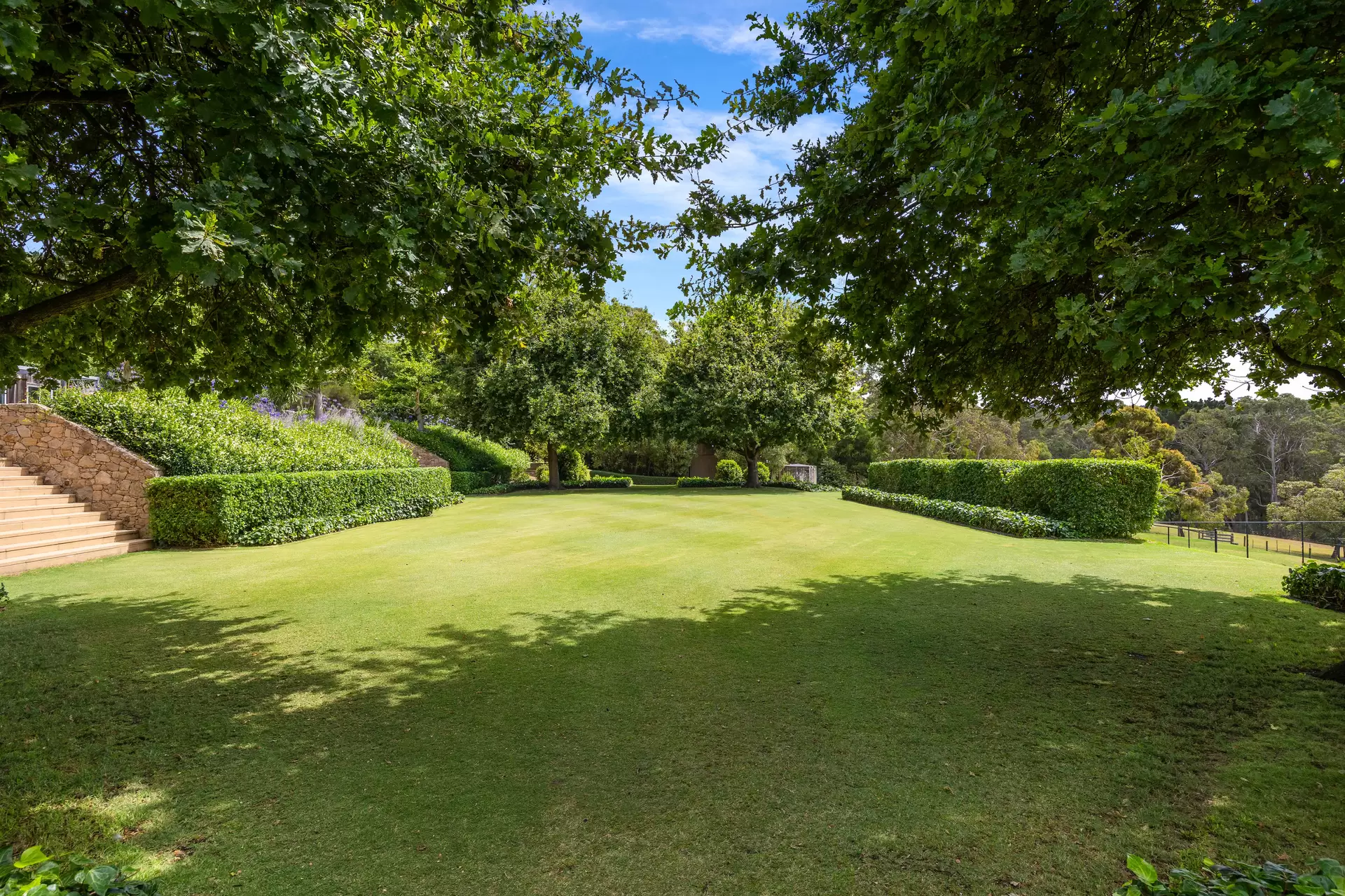 143 Point Leo Road, Red Hill South For Sale by Melbourne Sotheby's International Realty - image 1