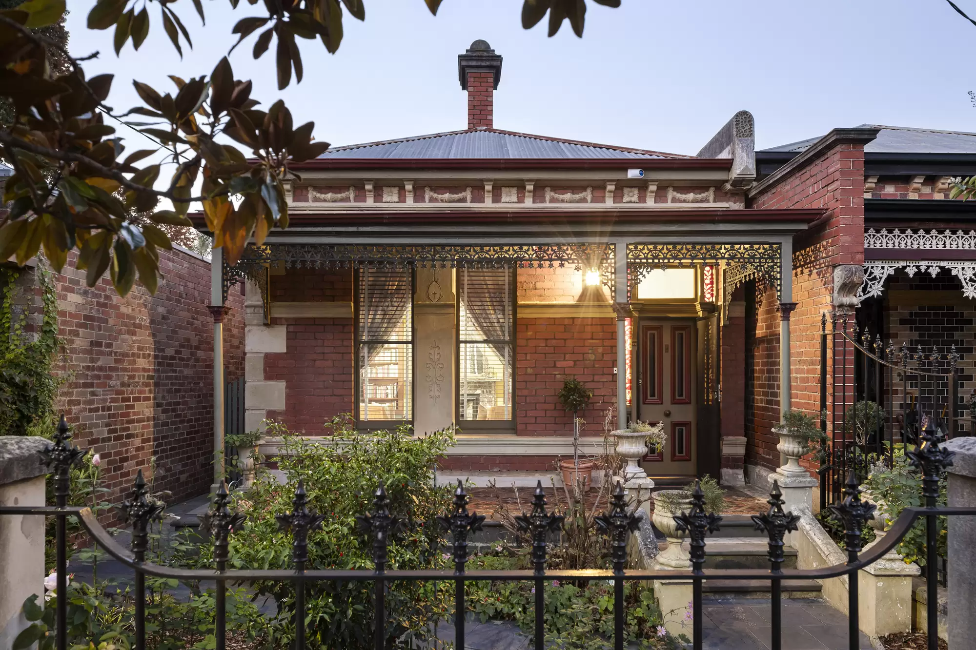 3 Howitt Street, South Yarra Auction by Melbourne Sotheby's International Realty - image 1