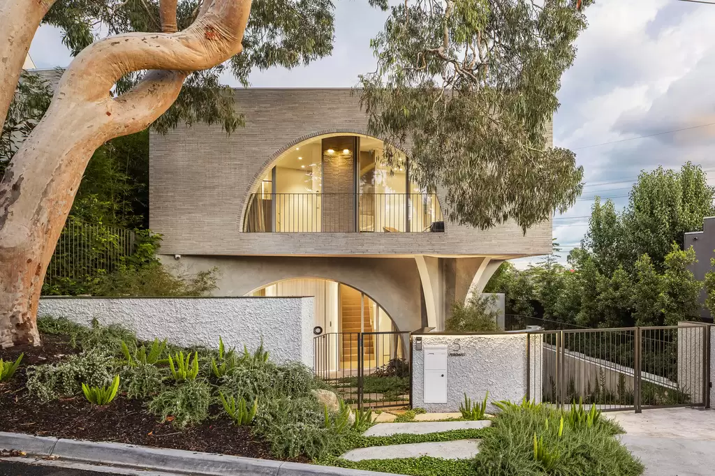 5 Verdant Avenue, Toorak Expressions of Interest by Melbourne Sotheby's International Realty