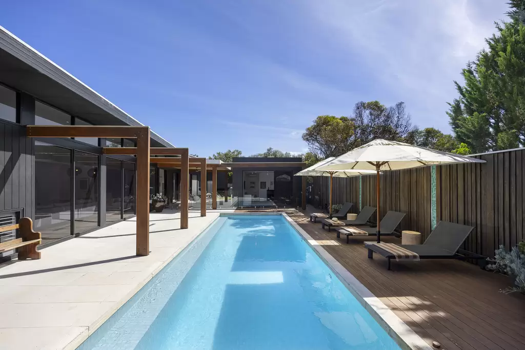 4 Pearse Road, Blairgowrie For Sale by Melbourne Sotheby's International Realty