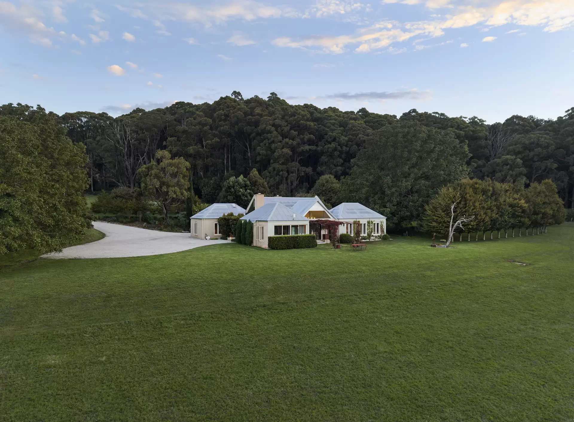 101 Hylands Road, Hesket For Sale by Melbourne Sotheby's International Realty - image 1