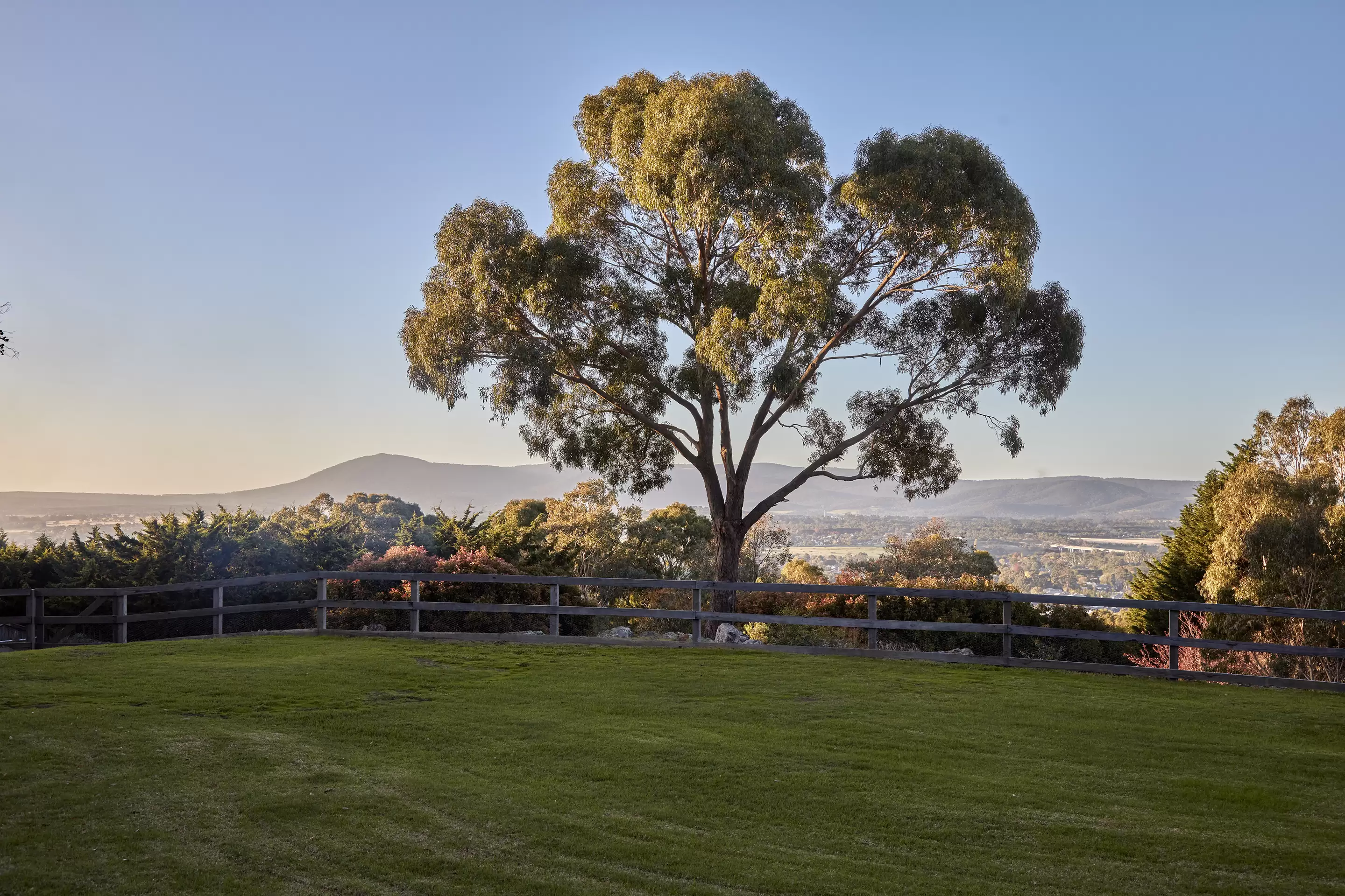 59 Duggan Road, Gisborne For Sale by Melbourne Sotheby's International Realty - image 23