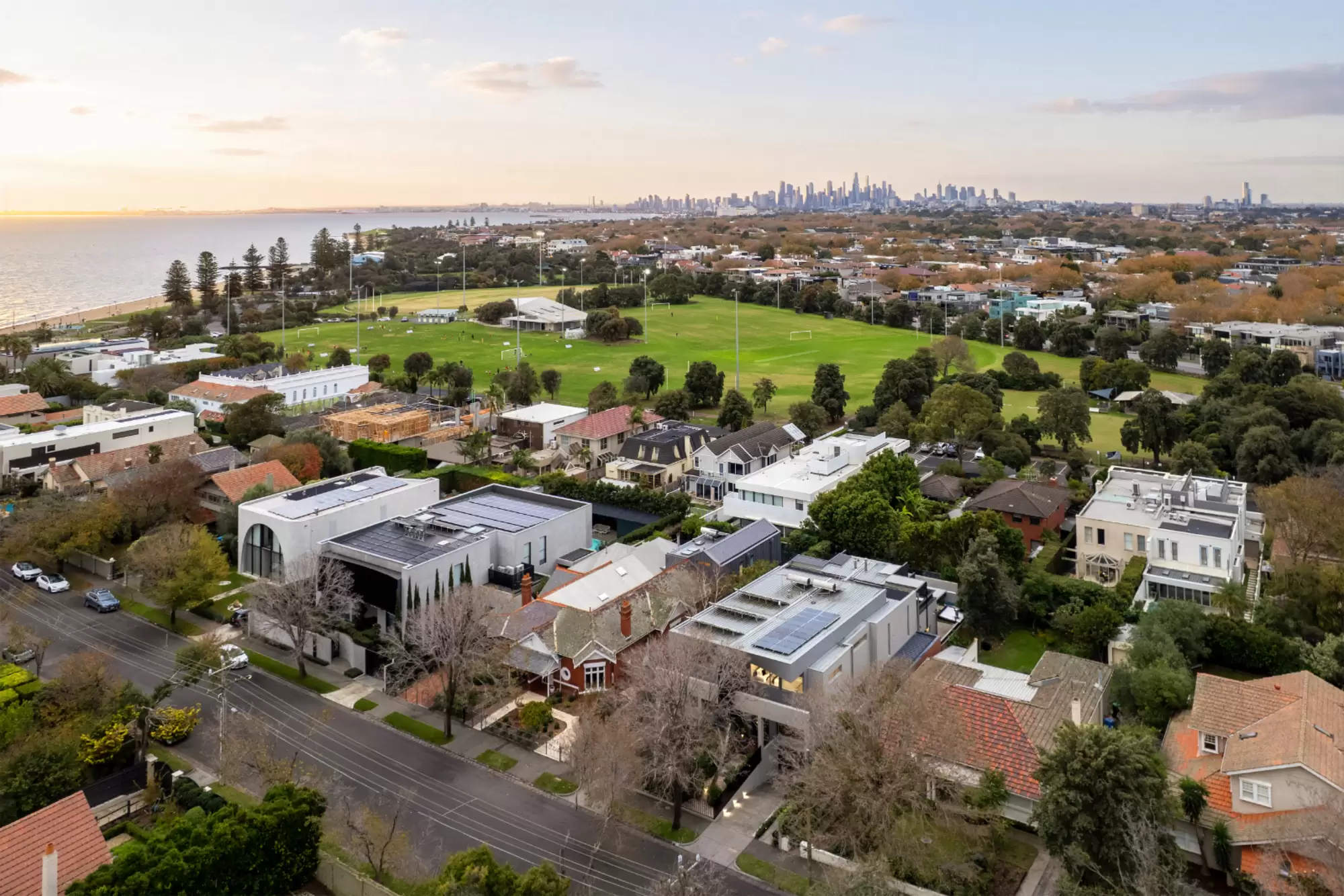 10A Dawson Avenue, Brighton Expressions of Interest by Melbourne Sotheby's International Realty - image 30