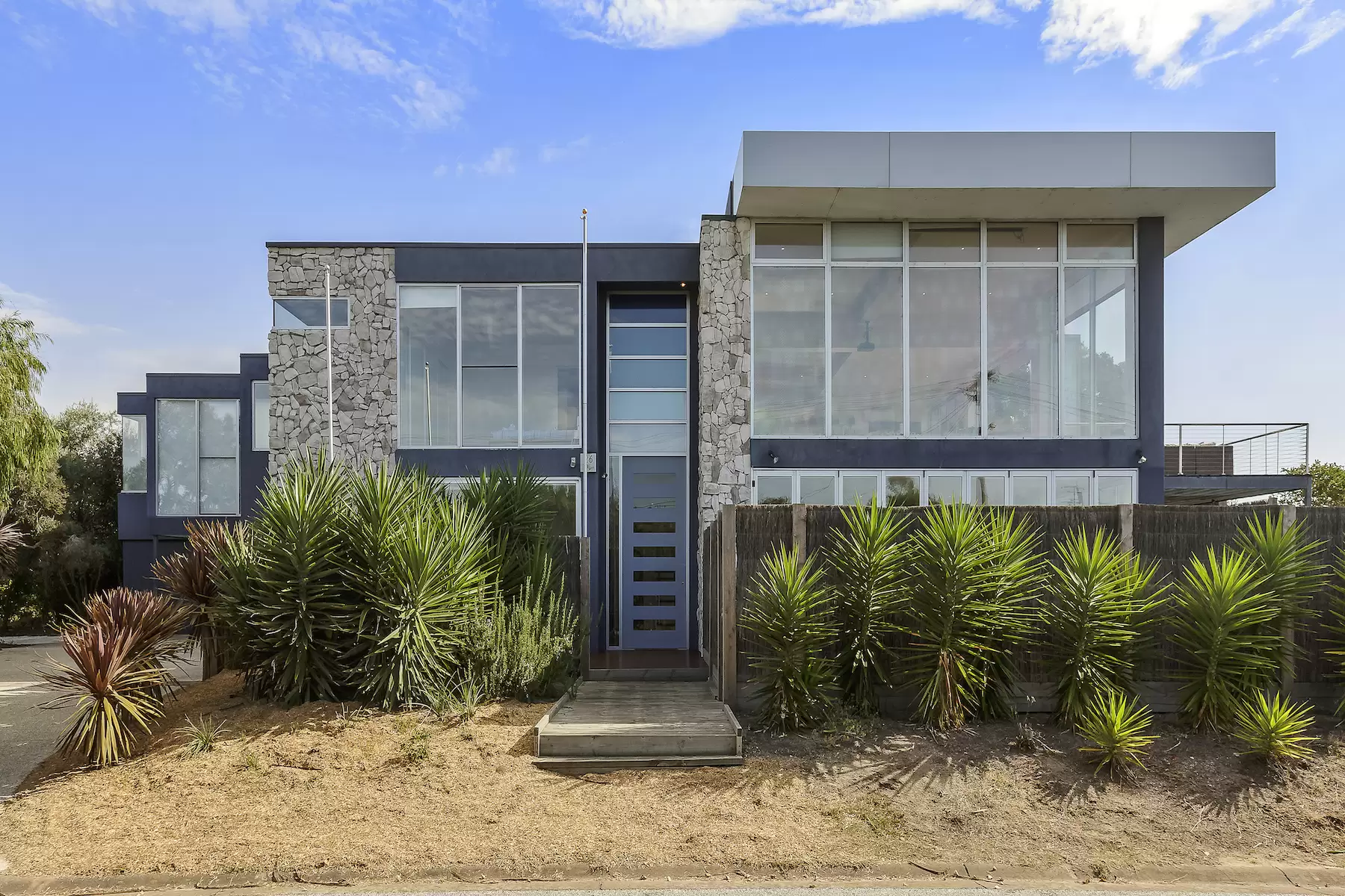 26 Seaview Street, Blairgowrie Sold by Melbourne Sotheby's International Realty - image 16