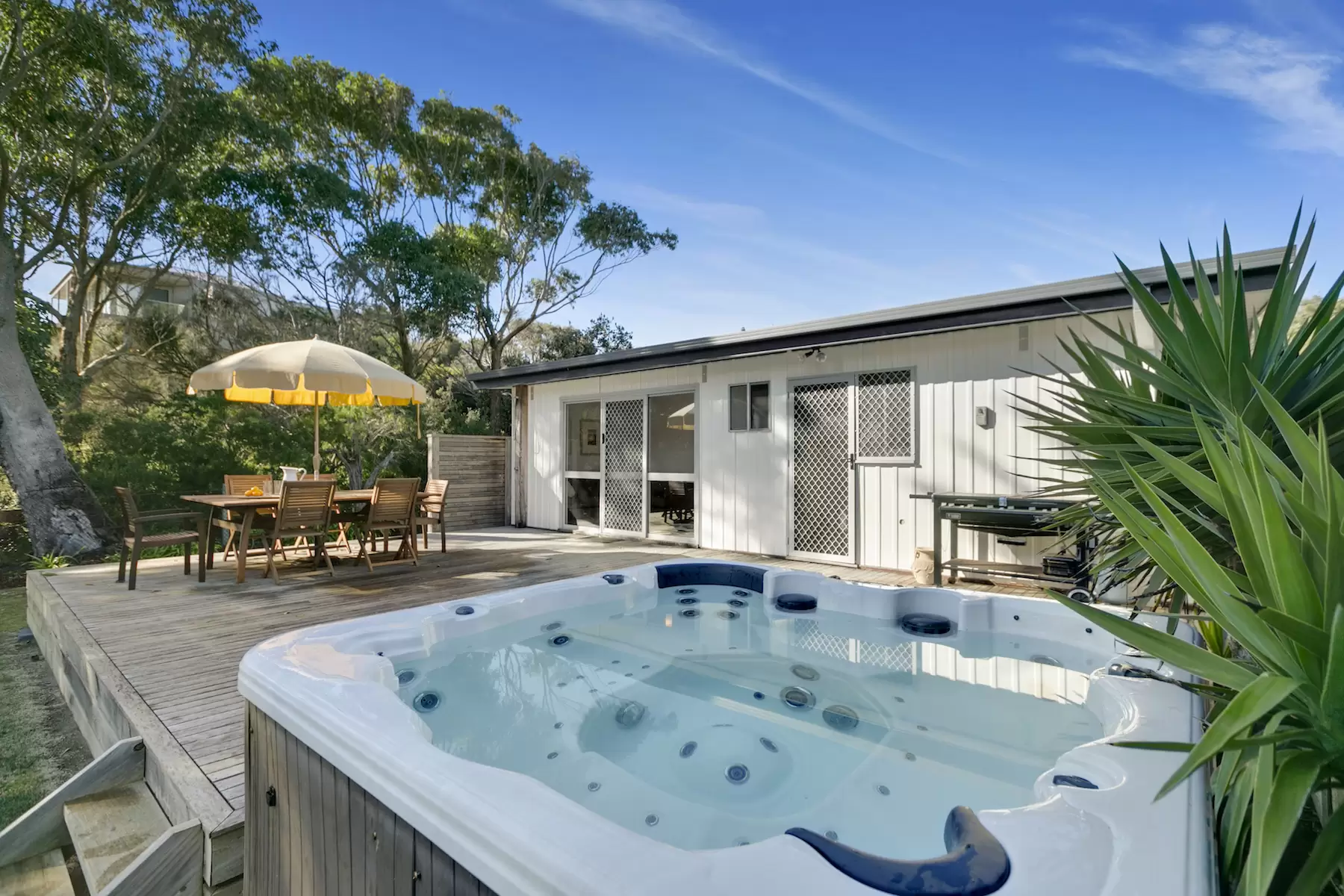 88 St Johns Wood Road, Blairgowrie Sold by Melbourne Sotheby's International Realty - image 8